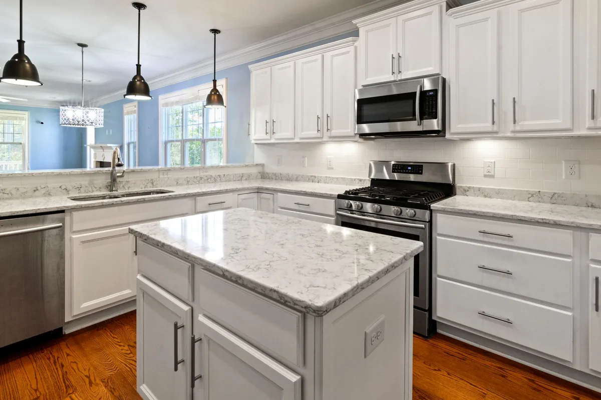 Filth & Squalor Cleanup in Cordaville, MA
